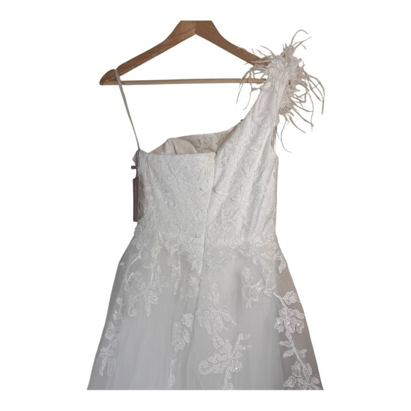 Abby Paris Longs by Lucci Lu Lace Gown with Tulle Overskirt in Ivory/White NWT - Picture 11 of 12